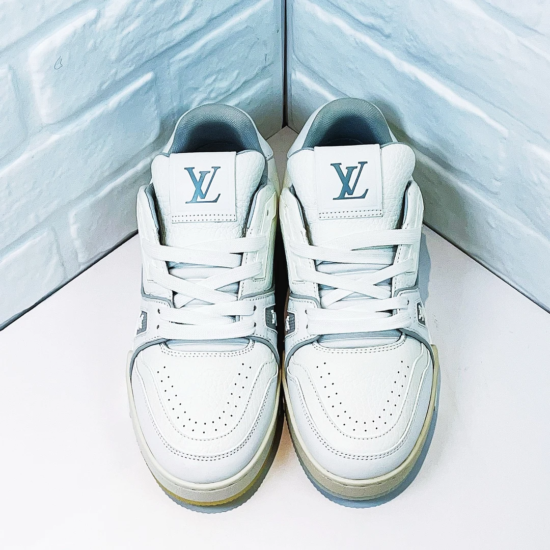 99新 LouisVuitton/路易威登  trainer 白水泥 欧码3码 37码