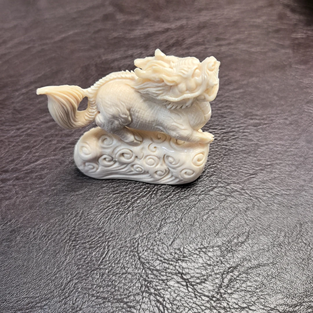 猛犸约66克雕刻件ZL1850