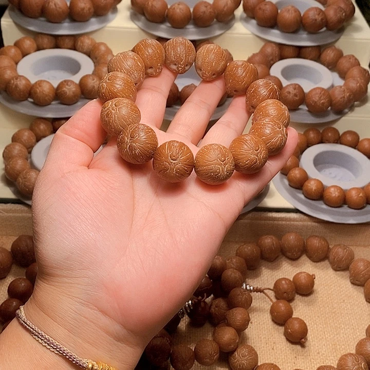 弓***武紫金鼠手串紫金鼠尺寸19.5正圆