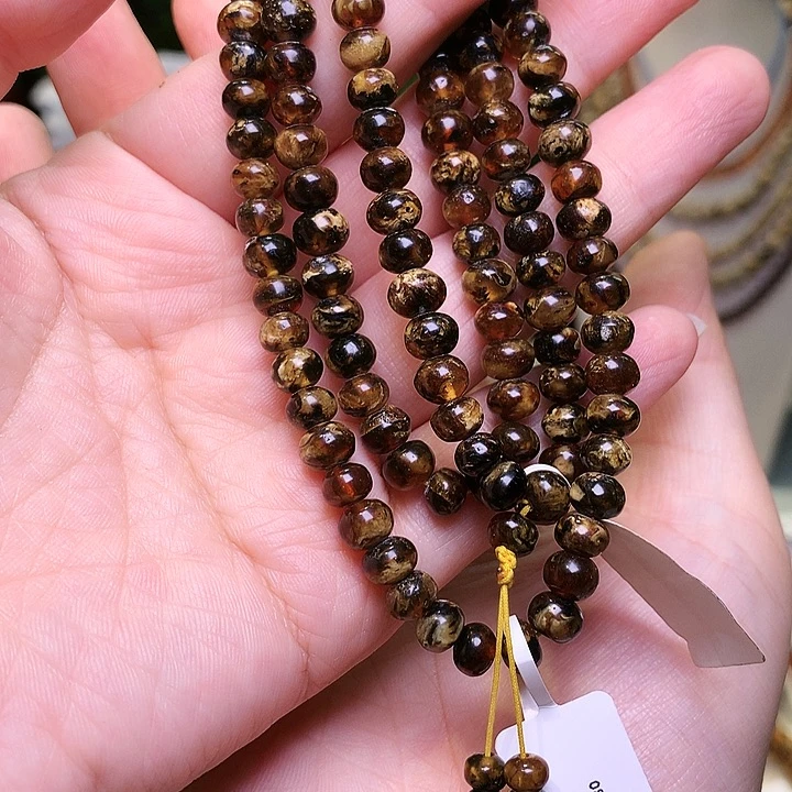 琥珀未镶嵌裸石抚顺琥珀6-376