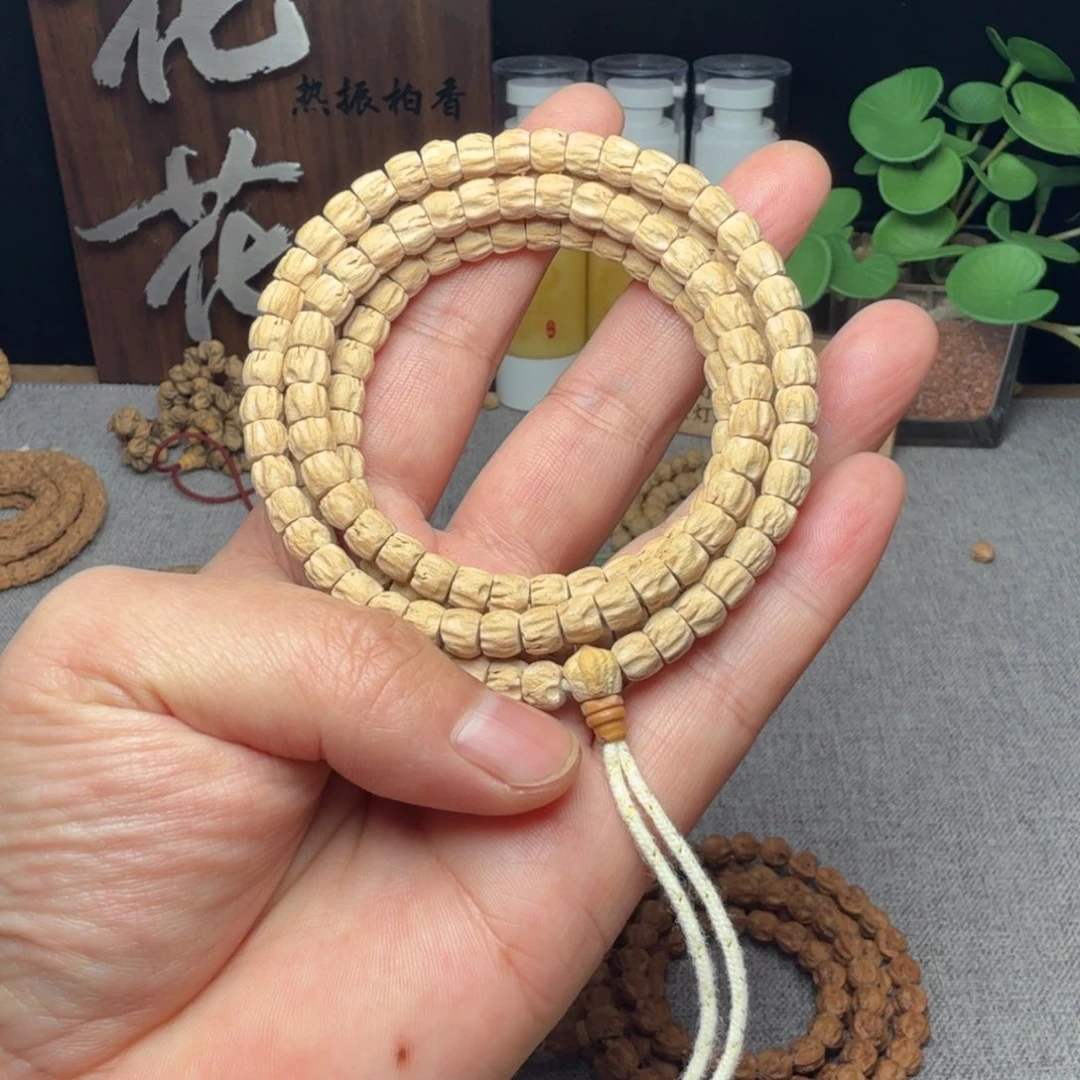 a***a柏香籽/百香籽吊坠