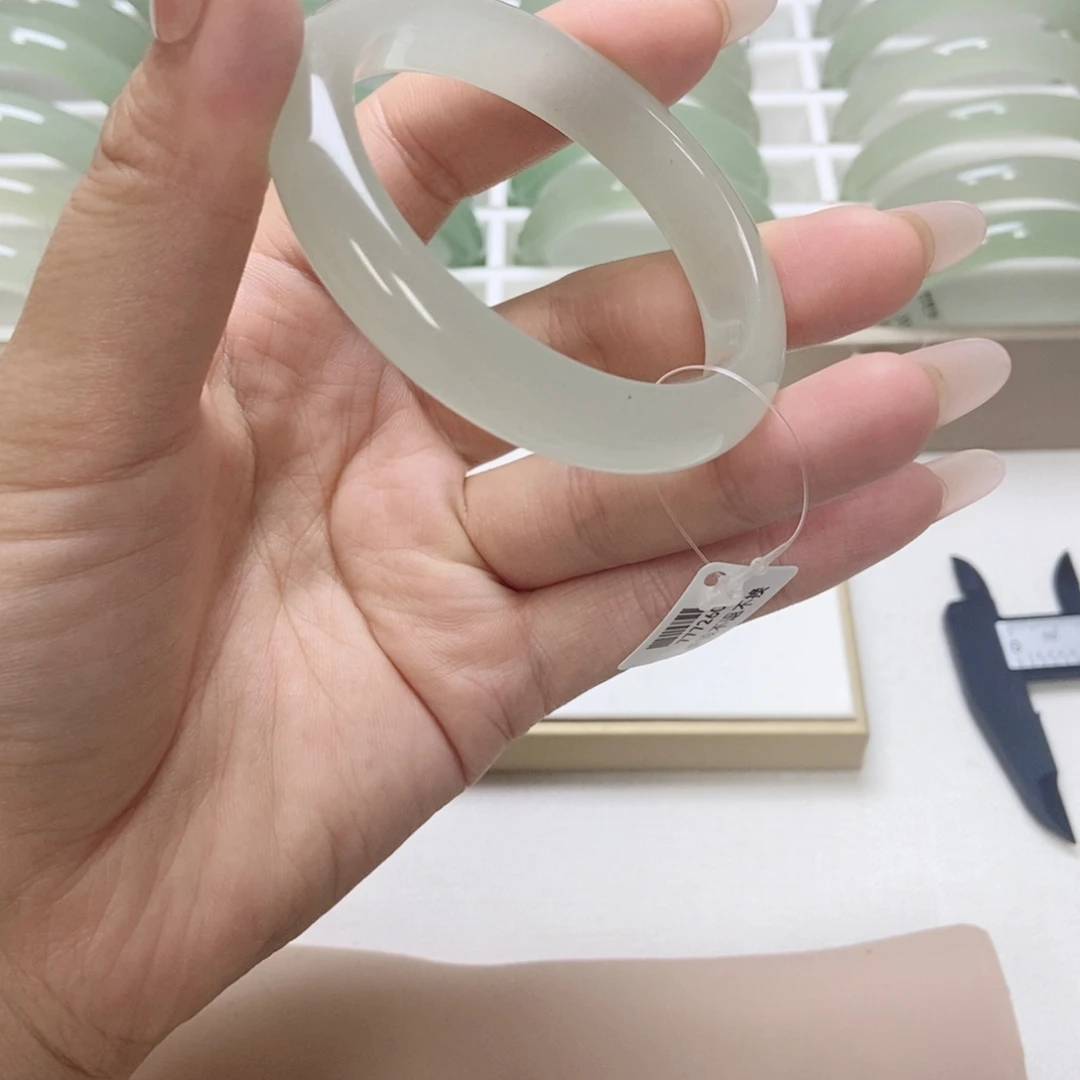 未镶嵌手镯东陵石