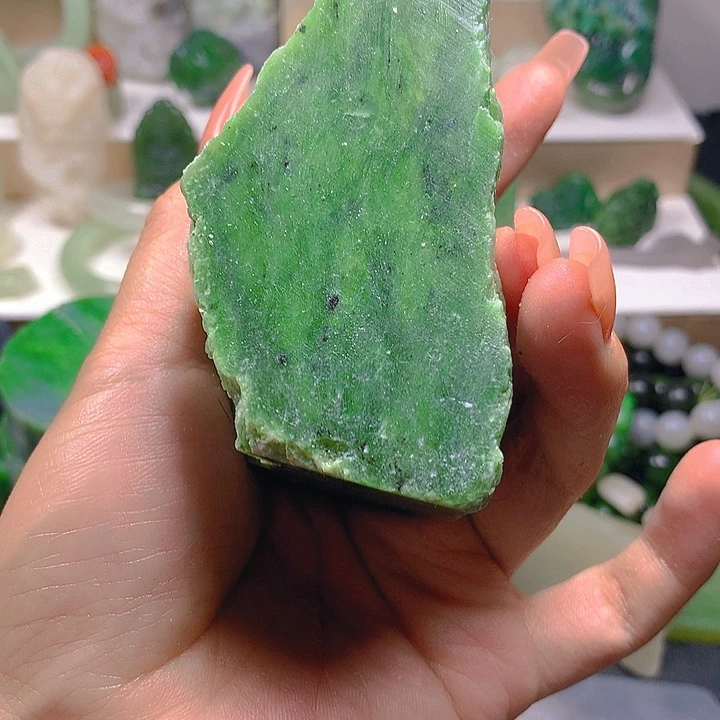 和田玉未镶嵌珠宝半成品