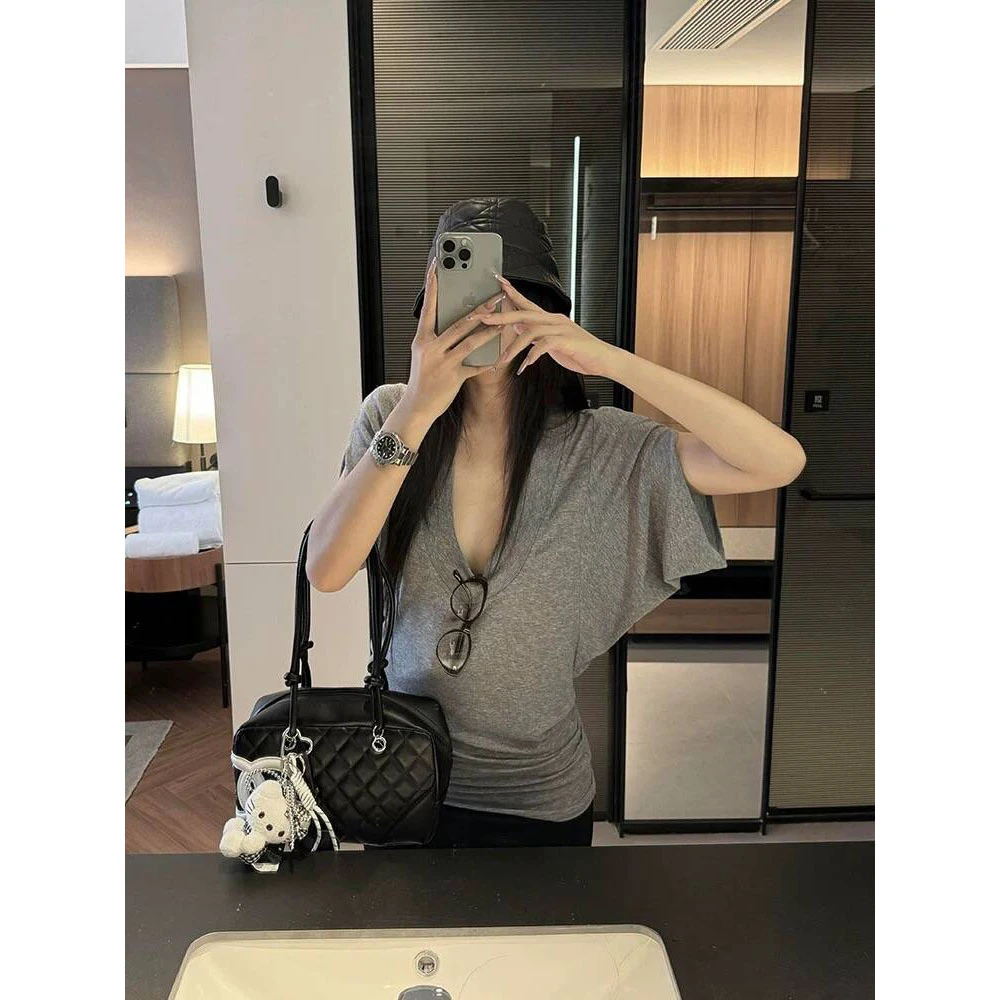 现货！【气质V领蝙蝠袖罩衫】设计感显瘦打底衫短袖慵懒风宽松上衣