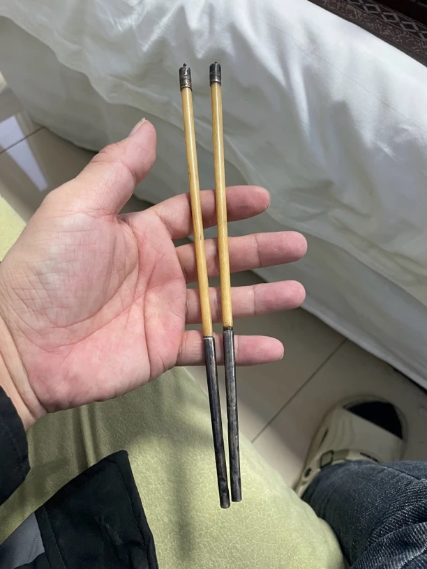两头包银骨质筷子