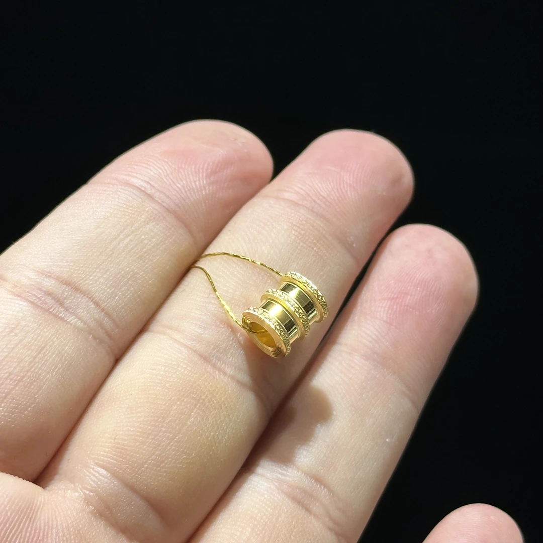 足金999 精品 小蛮腰通孔 1.267