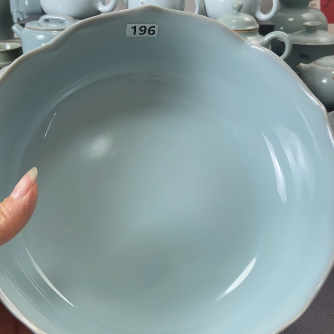 S***a壶微瑕天青釉的茶洗