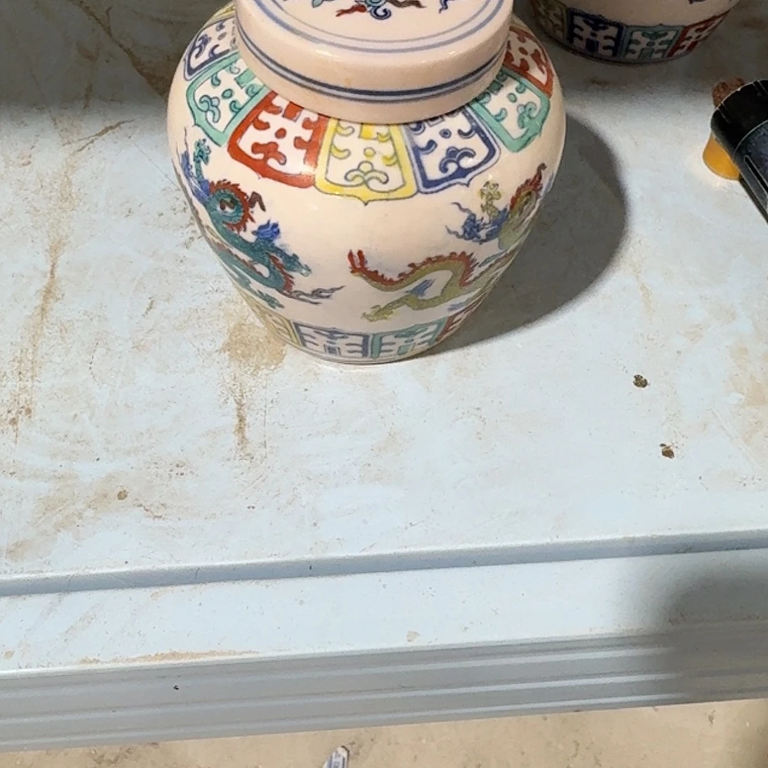 瓷片摆件等物品等都会自动消失