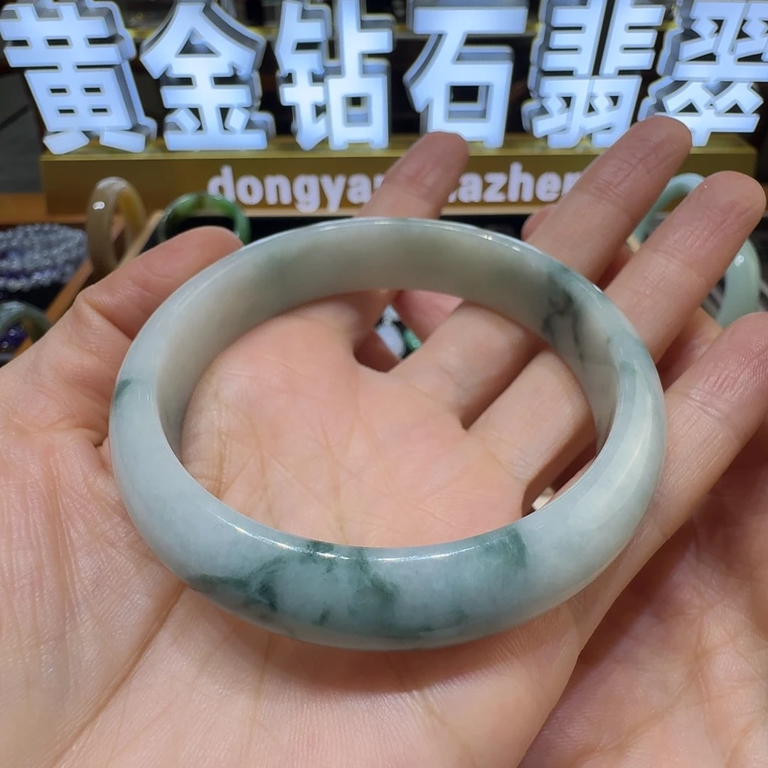 翡翠未镶嵌手镯翡翠手镯