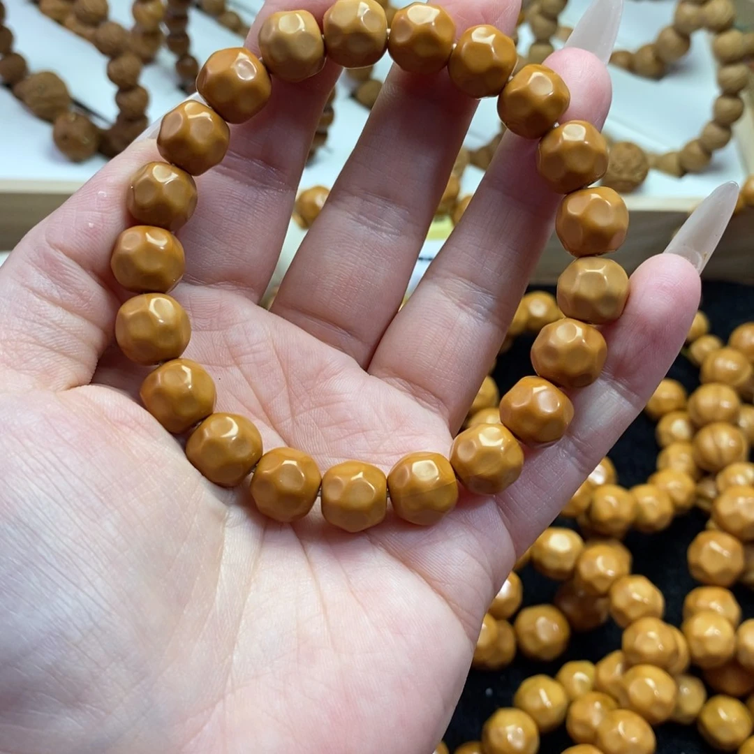 猴头核桃吊坠全品小奶酪