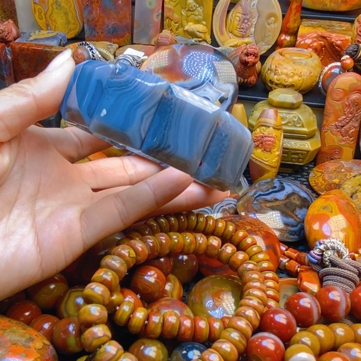 未镶嵌颈饰玛瑙/玉髓