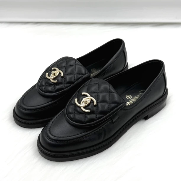 99新 Chanel/香奈儿 书包扣菱格纹乐福鞋 36.5码 公价1.3w p052