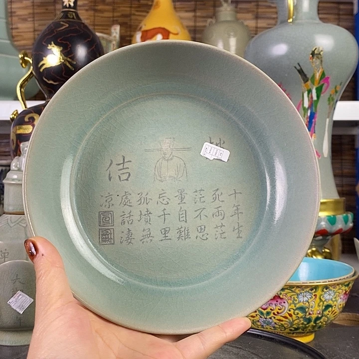 摆件瓷器摆件真的很漂亮的