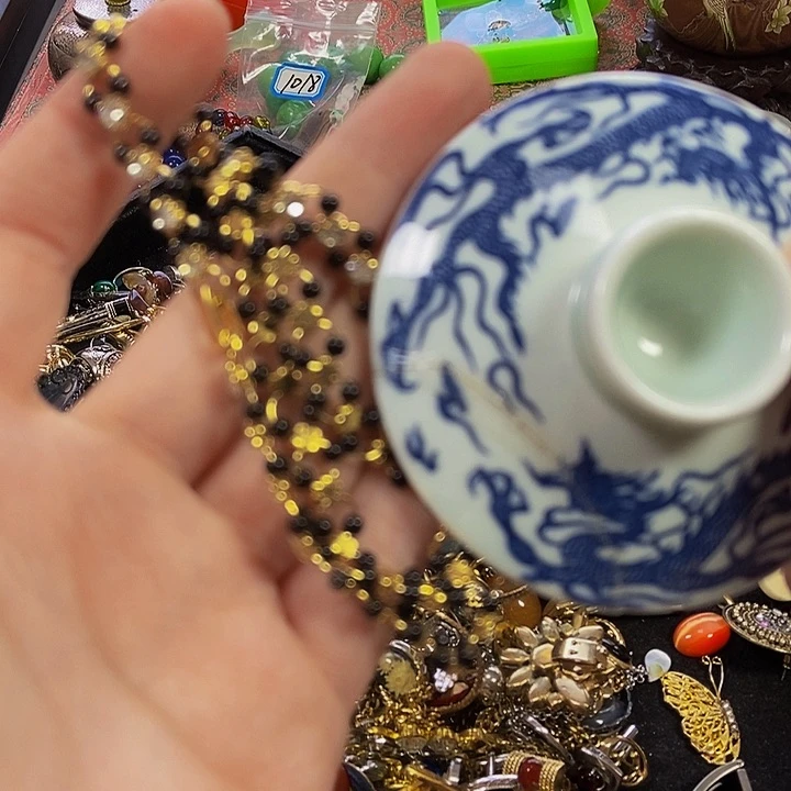 瓷片不会哈哈哈哈哈哈哈哈哈哈