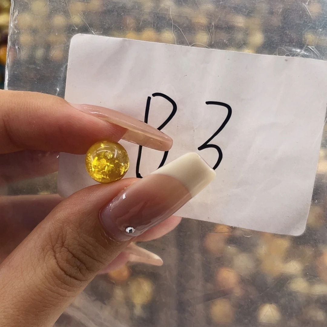 琥珀未镶嵌裸石9.6福利