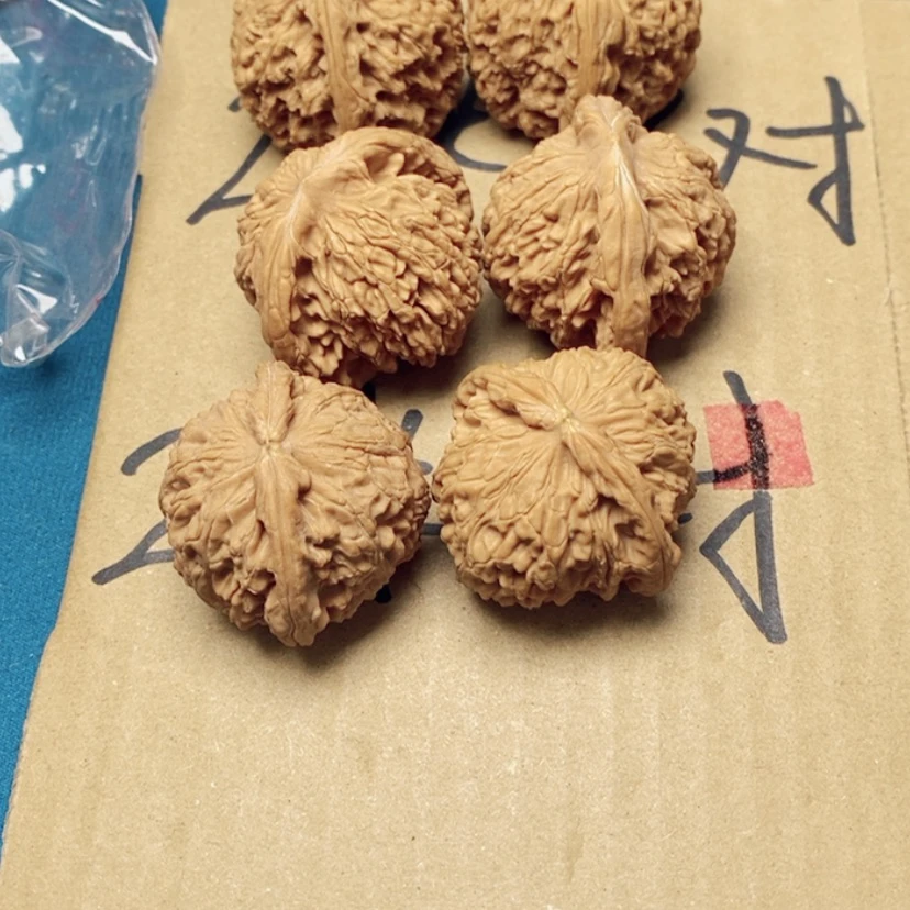 【闪购商品】文玩核桃吊坠巳**意63:63:63