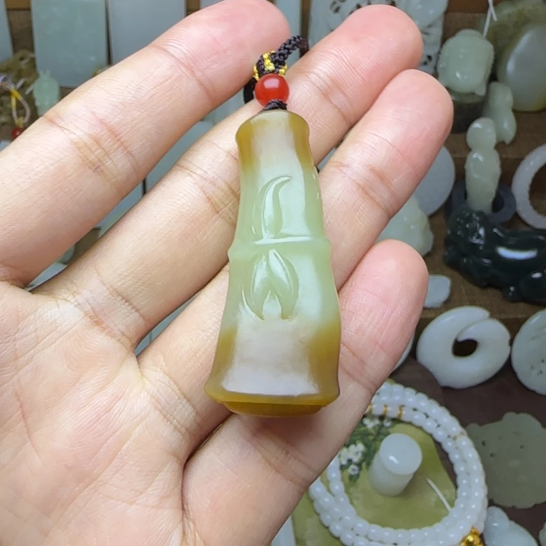 和田玉未镶嵌挂件竹节