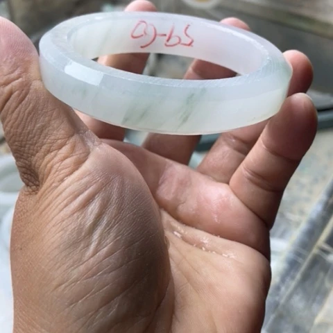 石英质玉（金丝玉）手镯未镶嵌Z*Z加工定制