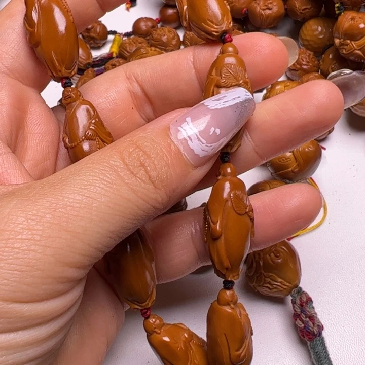 吊坠橄榄核橄榄核雕刻橄榄核雕的