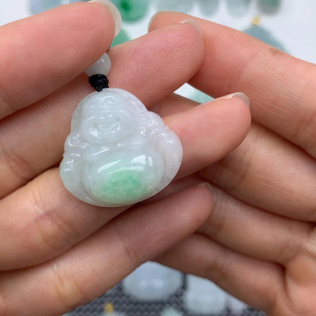 颈饰未镶嵌翡翠天然