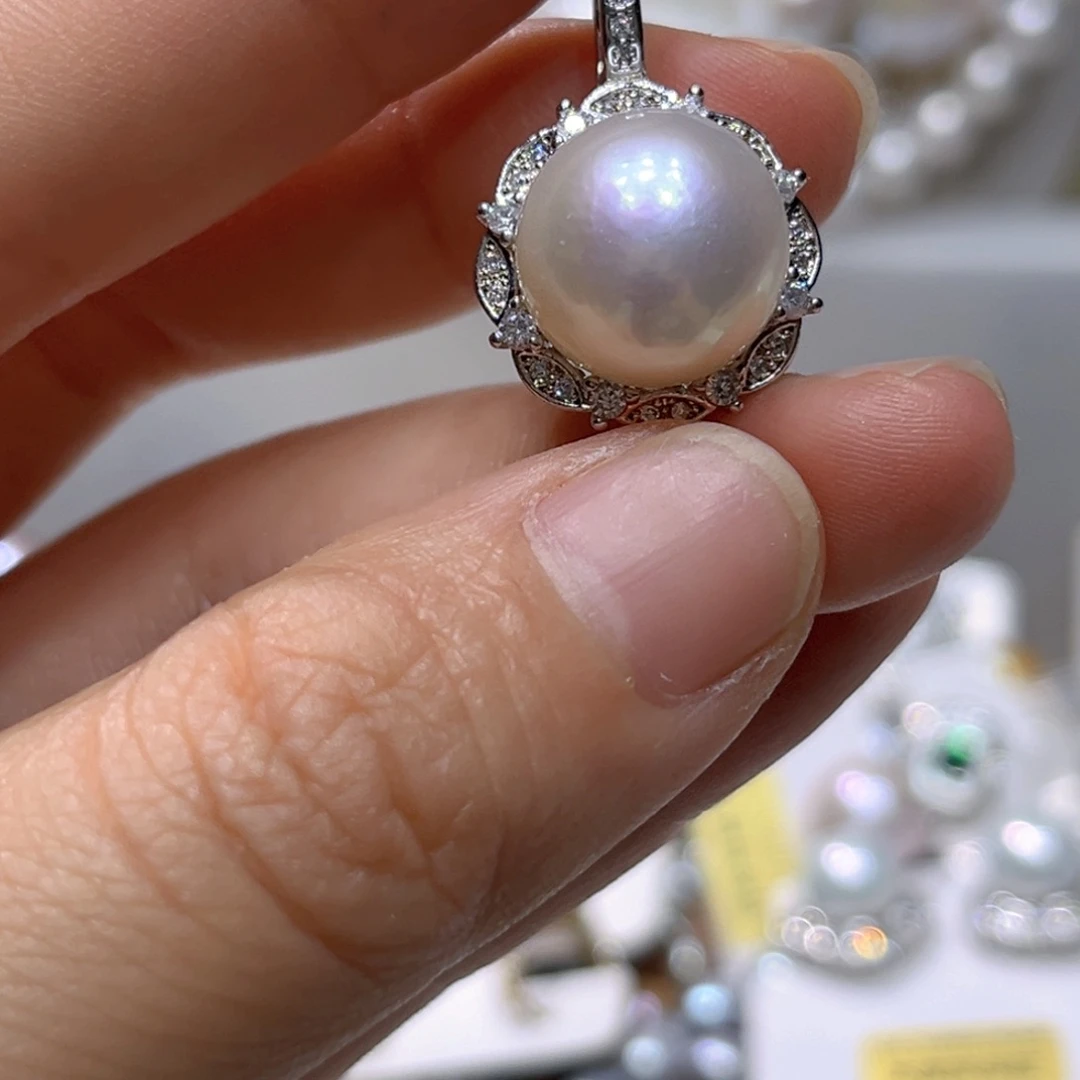 未镶嵌淡水珍珠耳钉