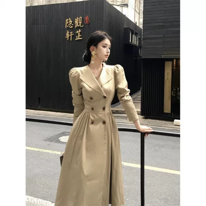 秋季新款长袖修身风衣裙卡其色气质显瘦西装领纽扣连衣裙显瘦显瘦