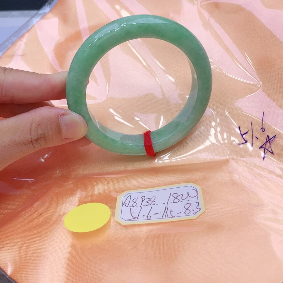 未镶嵌手镯翡翠翡翠