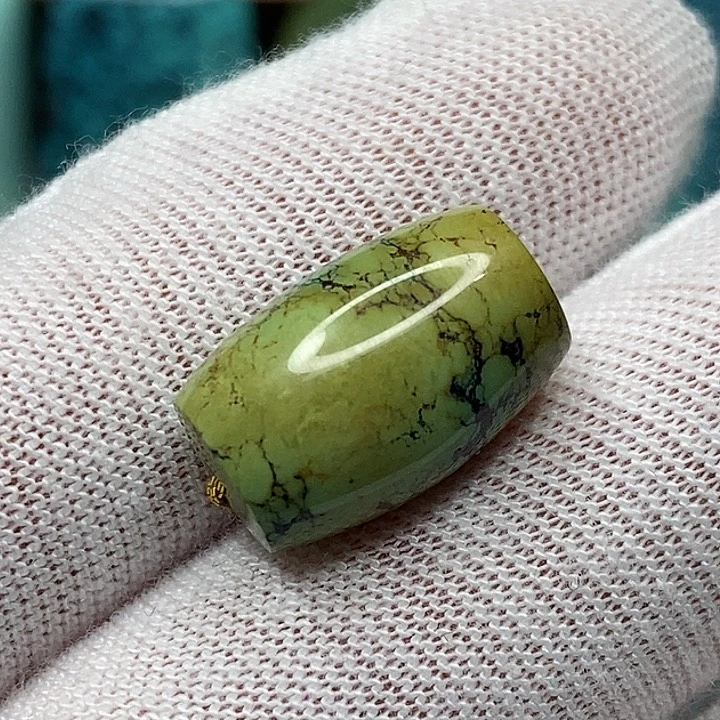 绿松石未镶嵌天然原矿 地大质检10.6×16.6mm