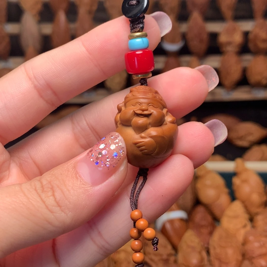 把件橄榄核小财神