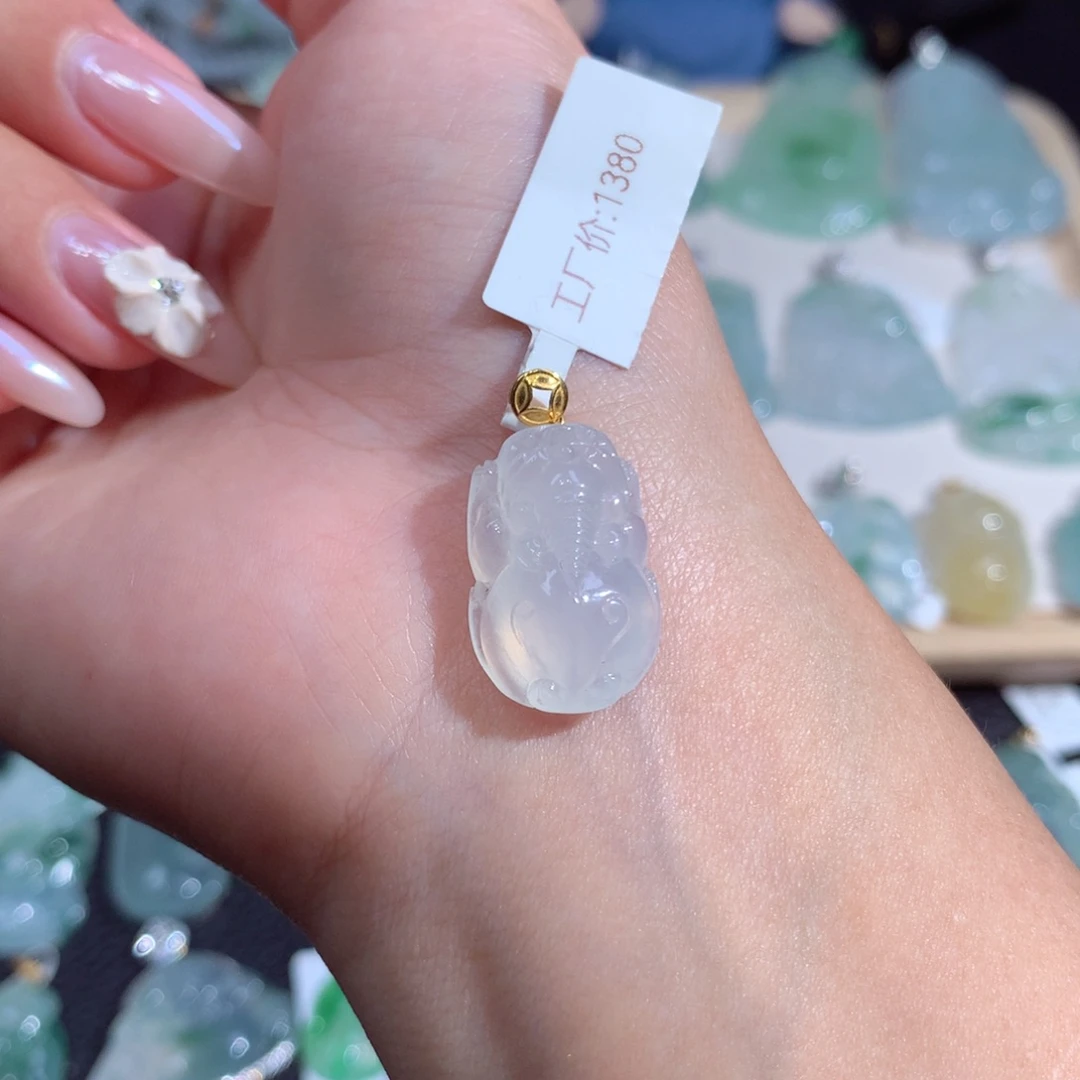 翡翠18K金镶嵌吊坠(不含链)