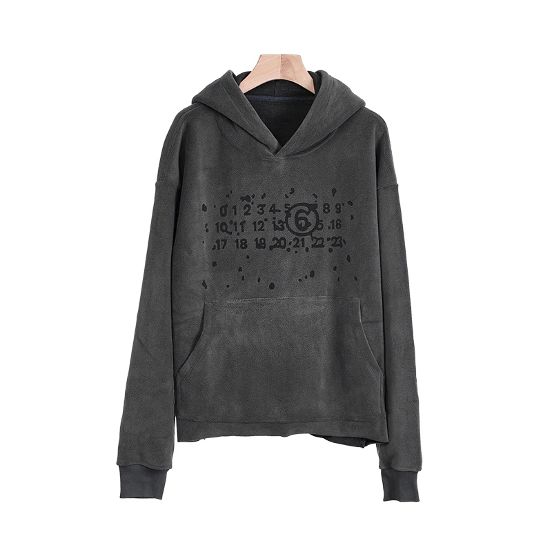 摇粒绒日历印花连帽宽松加绒卫衣