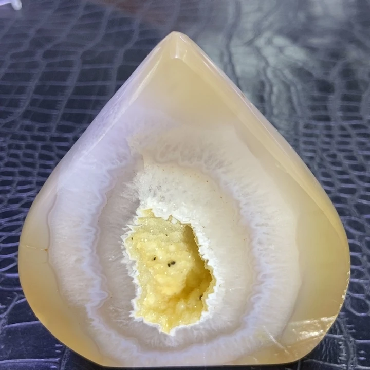 水晶珠宝半成品未镶嵌黄软啵啵蟠桃