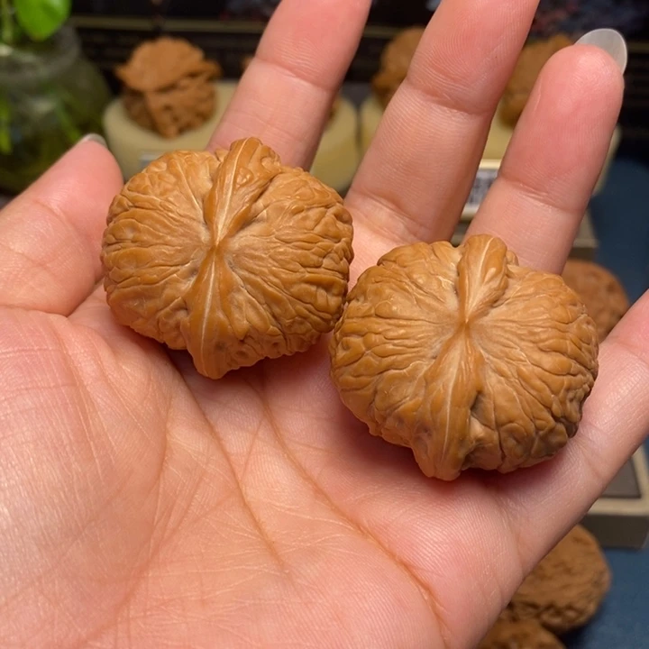 【闪购商品】把件文玩核桃乾隆磨