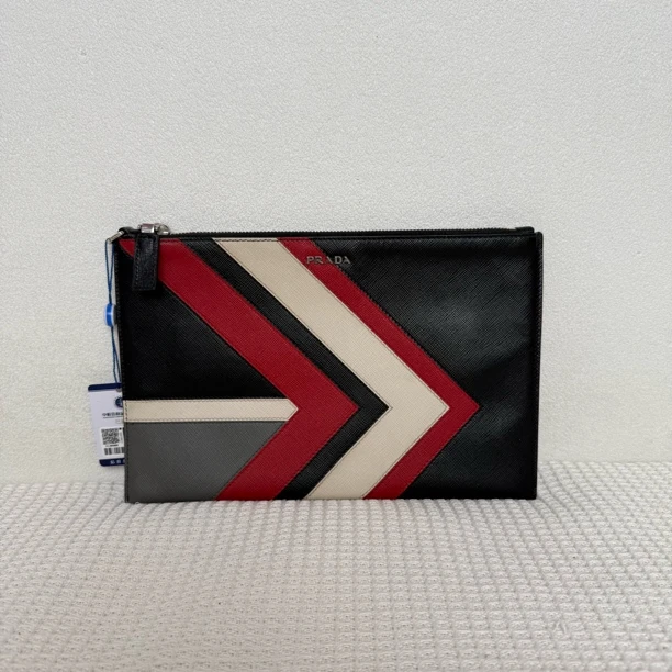 95新 Prada/普拉达 5908/男士时尚拼色全皮信封手拿包