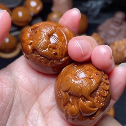 【闪购商品】手串/手链橄榄核33鼠手球