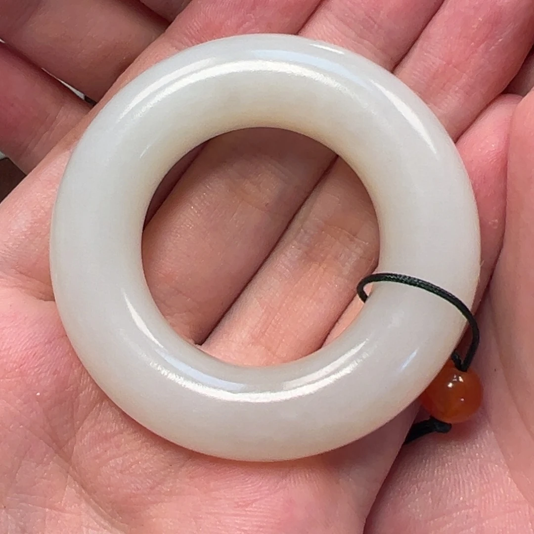 博***生和田玉未镶嵌挂件