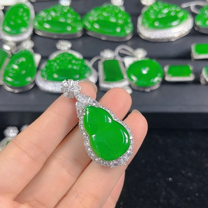 吊坠(不含链)银S925镶嵌翡翠