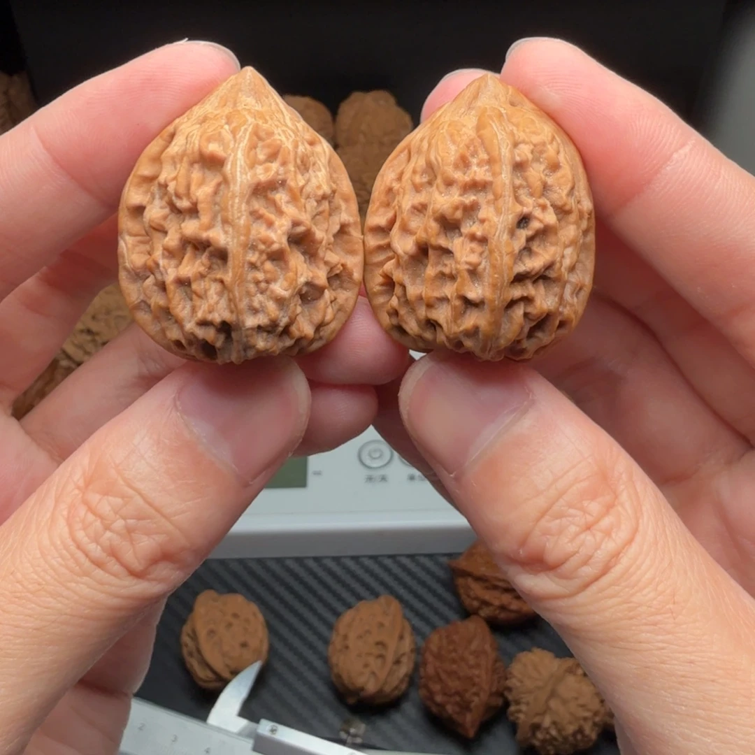 把件文玩核桃边33野生小粉鸡