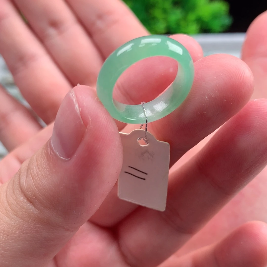 未镶嵌戒指翡翠天然