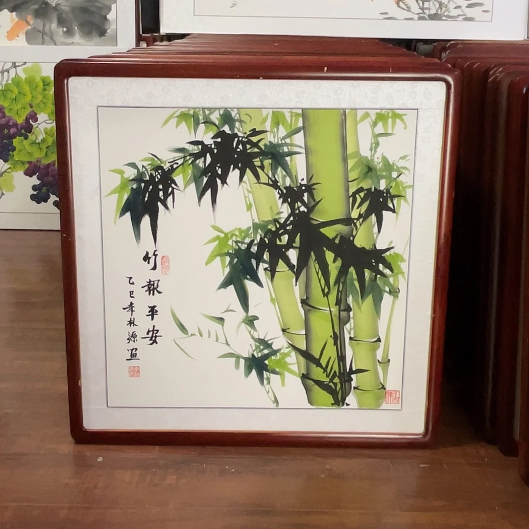 国画带框尺寸63*63厘米