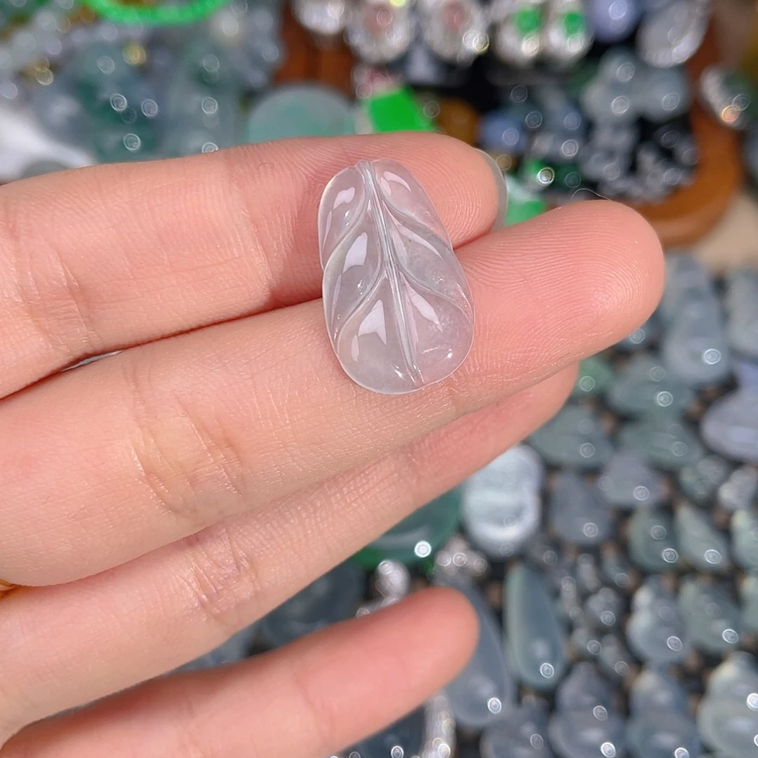 翡翠未镶嵌颈饰天然缅甸Ａ货翡翠