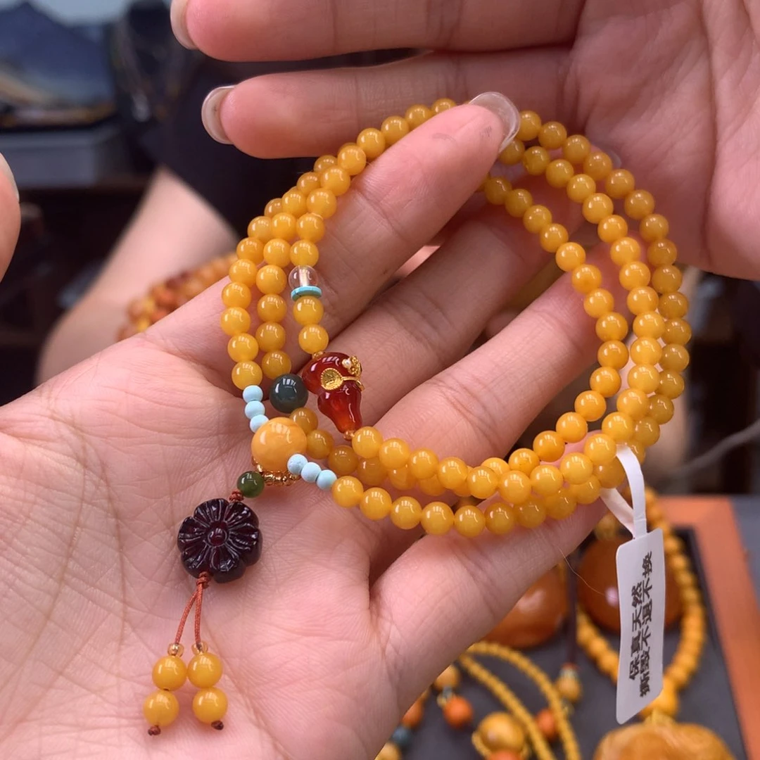 未镶嵌蜜蜡手串多样性发