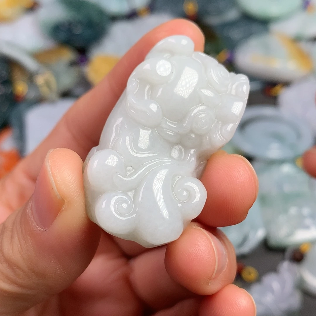 翡翠未镶嵌颈饰天然翡翠