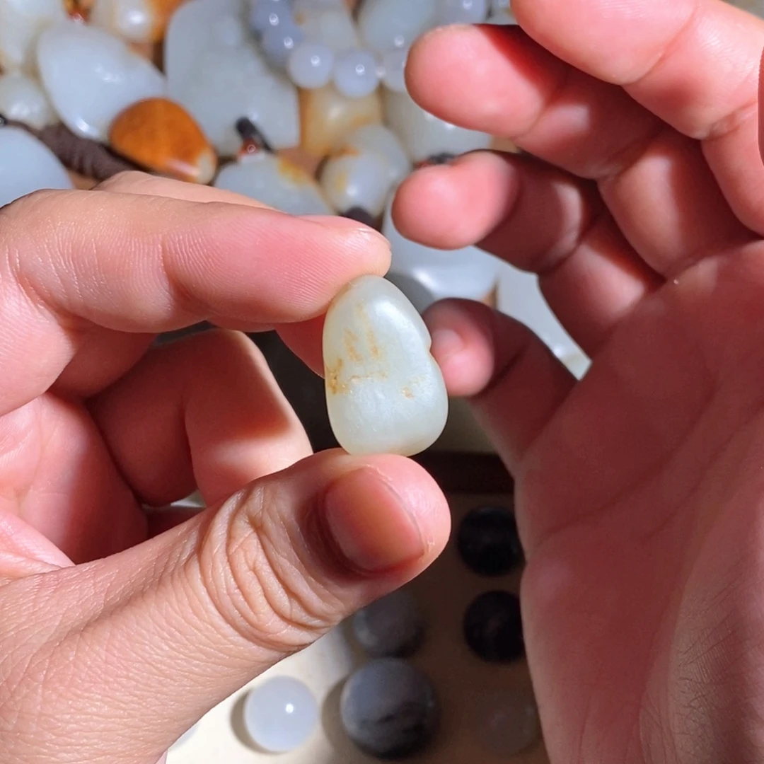 和田玉未镶嵌挂件和田玉原籽