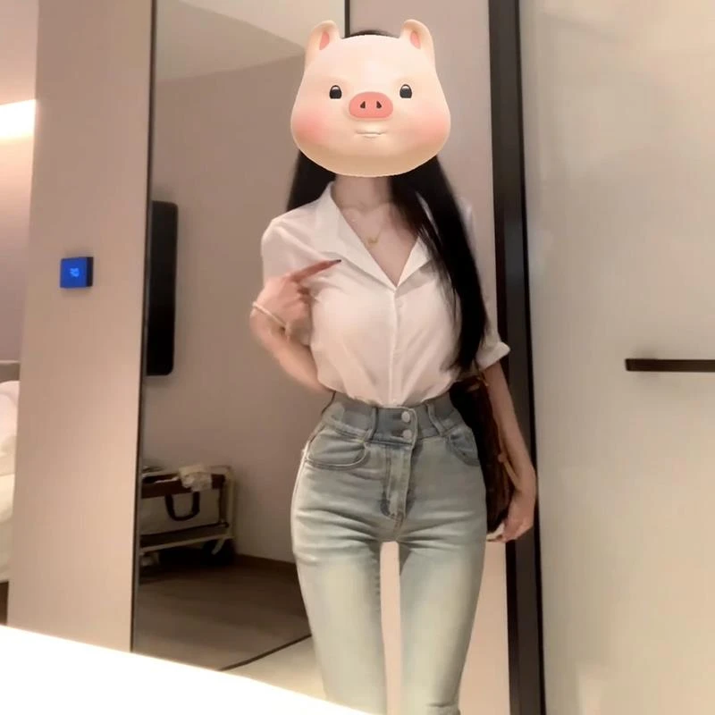 白色V领纯欲风衬衫女夏季2026新款爆款小众气质百搭上衣防晒衬衫