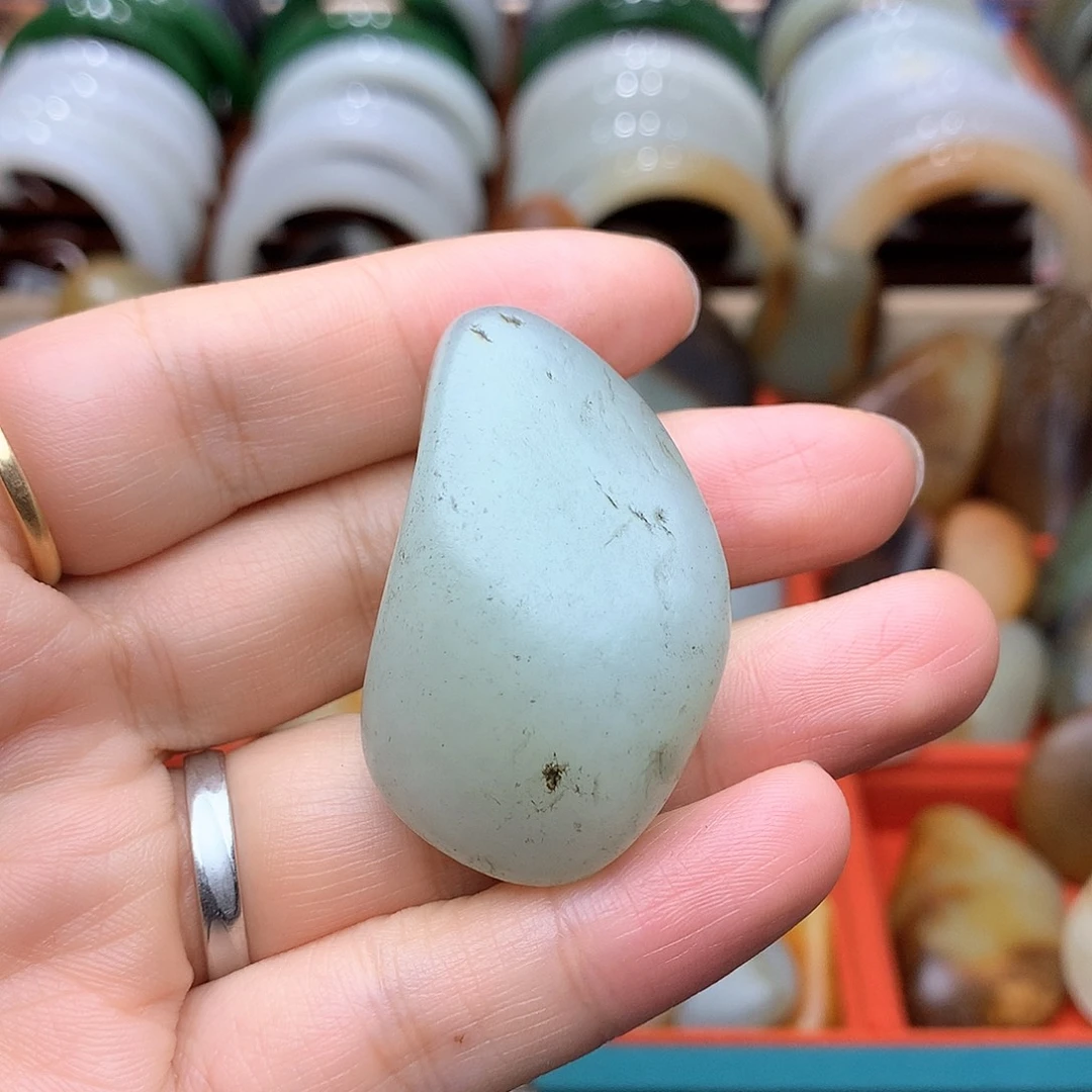和田玉（糖玉）未镶嵌颈饰