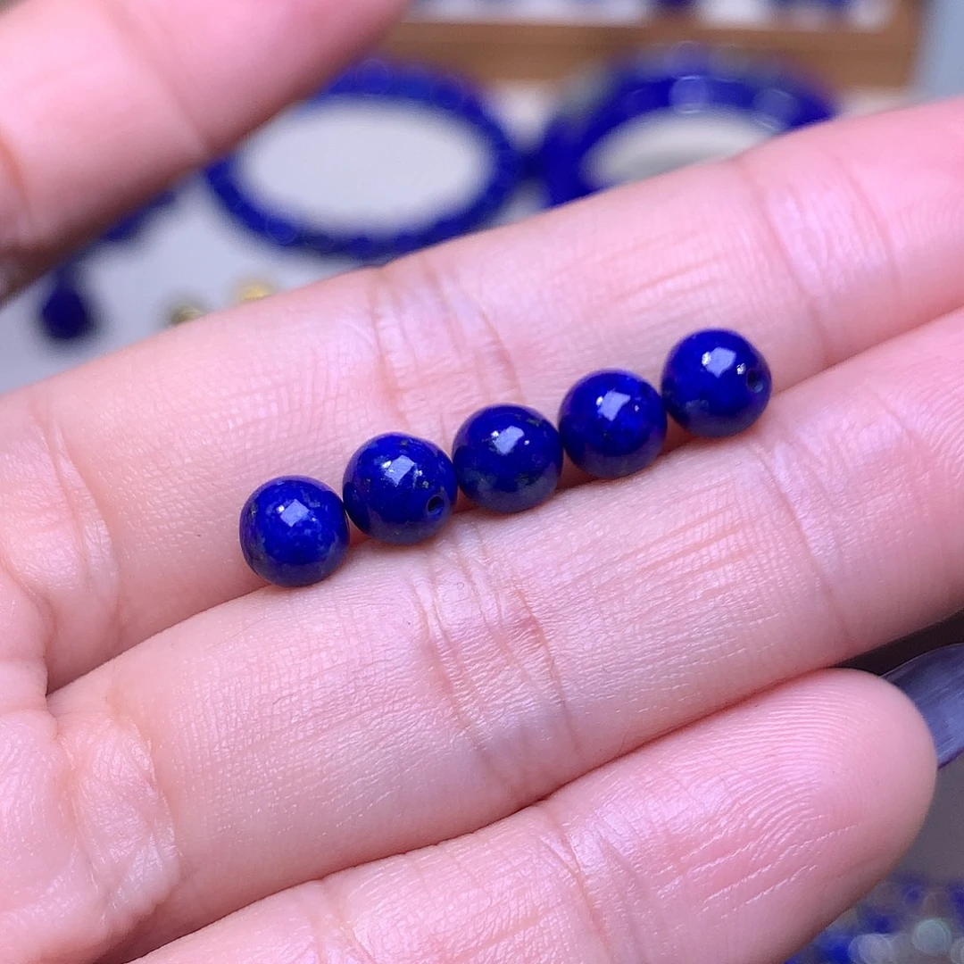 忽***晚青金石未镶嵌6m5颗