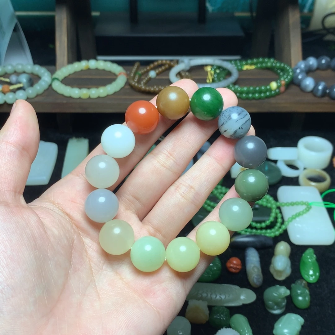 和田玉未镶嵌手链