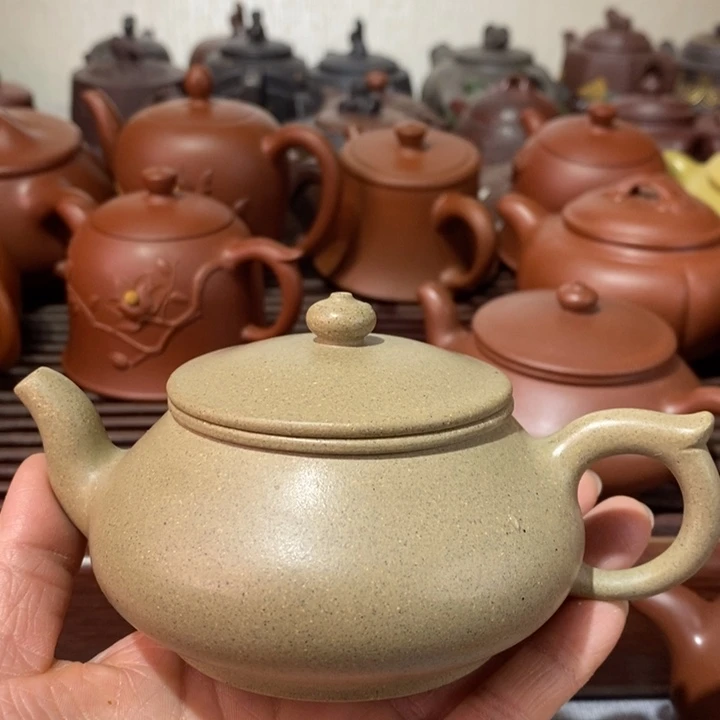 紫砂茶壶月**侠微瑕处理一把