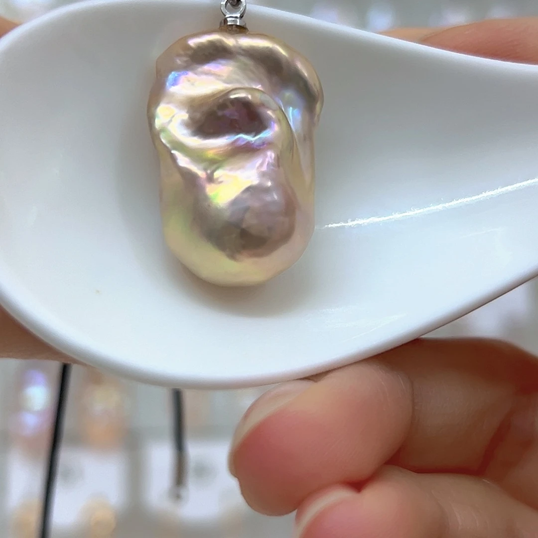 淡水珍珠银S925镶嵌颈饰